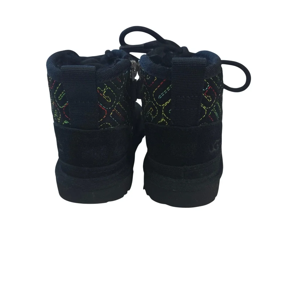 UGG Kids Neumel Rainbow Stitched Logo Black Suede Boots Size 8 Side Zip Colorful